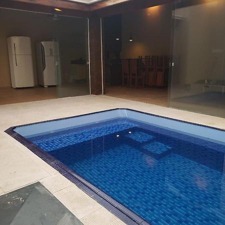 Casa Temporada Olimpia 8 Pessoas Com Piscinaヴィラ エクステリア 写真