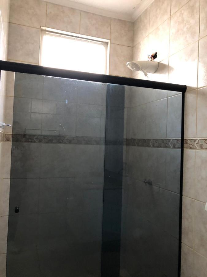 Casa Temporada Olimpia 8 Pessoas Com Piscinaヴィラ エクステリア 写真