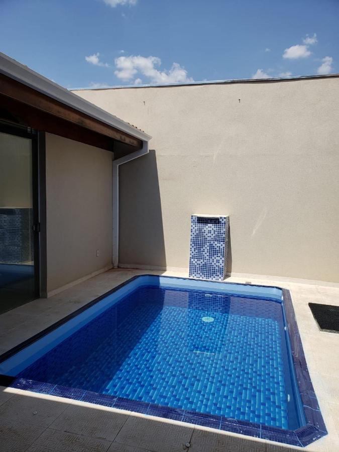 Casa Temporada Olimpia 8 Pessoas Com Piscinaヴィラ エクステリア 写真